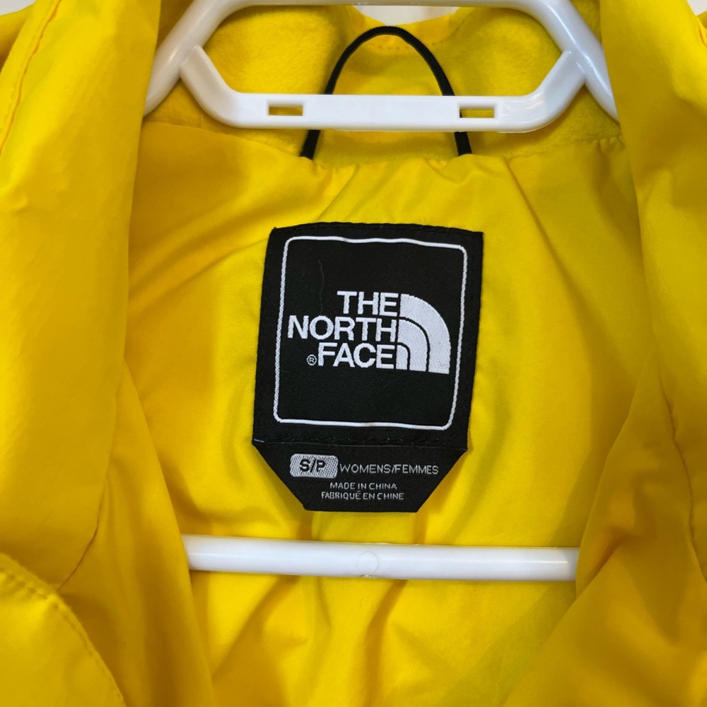 The North Face jacket - Picture 2 of 2